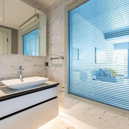 Apartamento Scenic Bright W Parking, Poolviews! #302 *