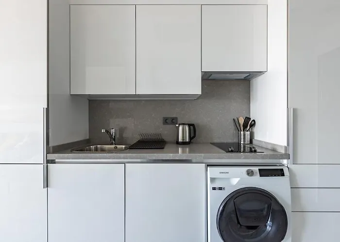 Scenic Bright W Parking, Poolviews! #302 伊斯坦布尔