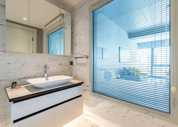 公寓 Scenic Bright W Parking, Poolviews! #302 *