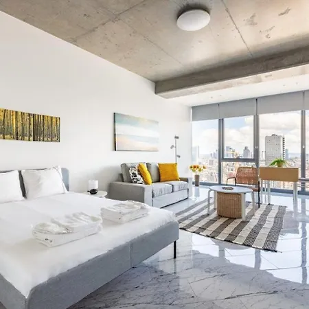 Scenic Bright W Parking, Poolviews! #302