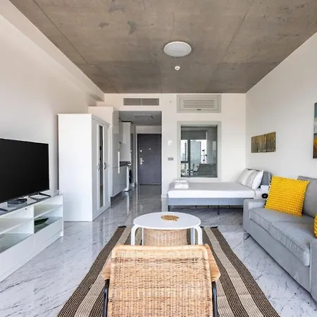 아파트 Scenic Bright W Parking, Poolviews! #302 이스탄불